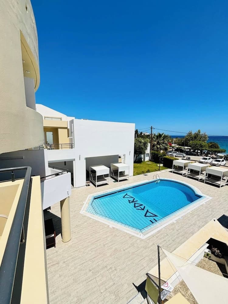 Faedra Beach Hotel