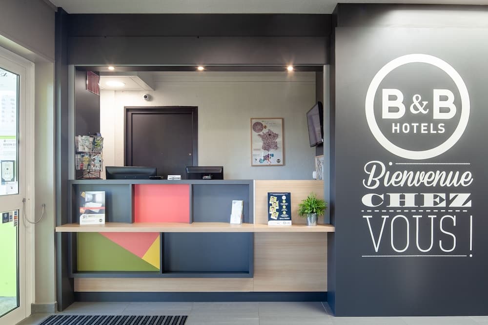 B&B Hôtel Maurepas