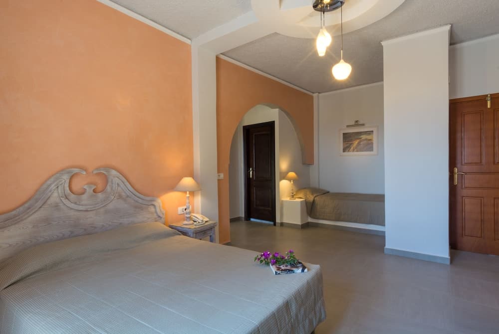 Sunrise Hotel