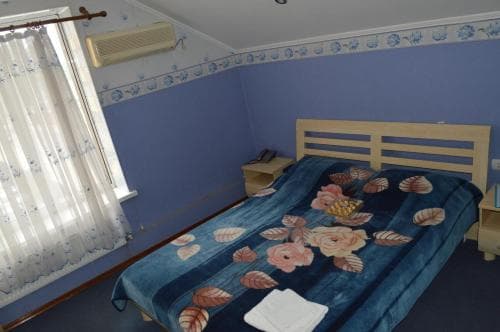 Consul Hotel
