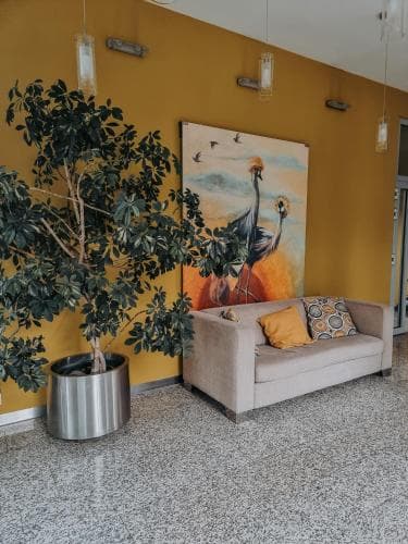 Azyl Hotel