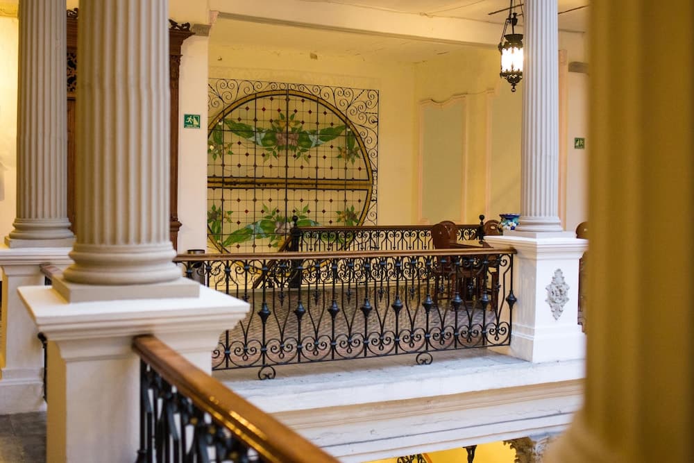 Gran Hotel