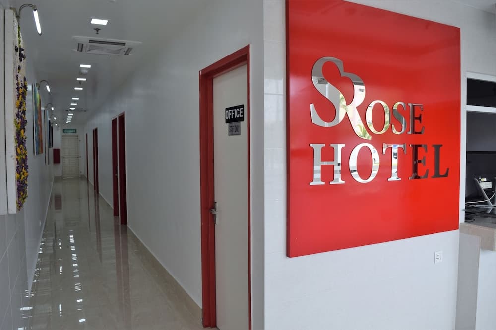S Rose Hotel