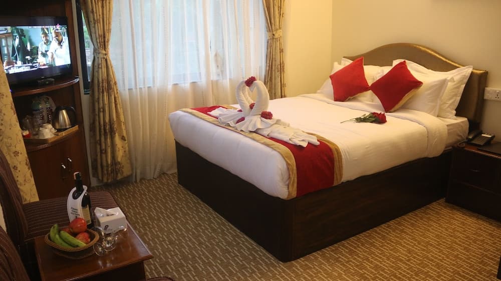 Hotel River Crown