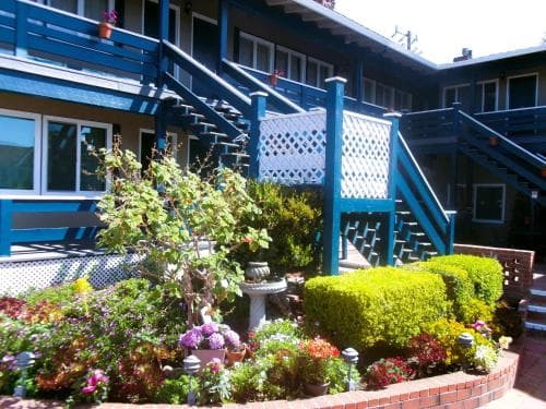 Carmel Wayfarer Inn