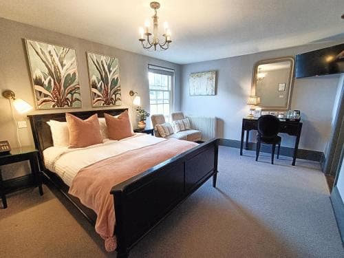 Linden House Stansted