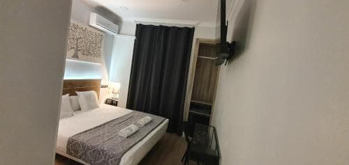 Ch Otello Rooms Madrid