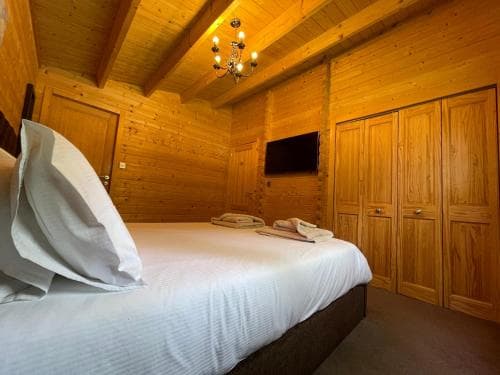 iLodge 73