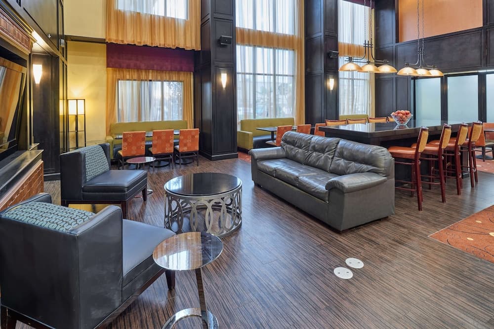 Hampton Inn & Suites Longview North