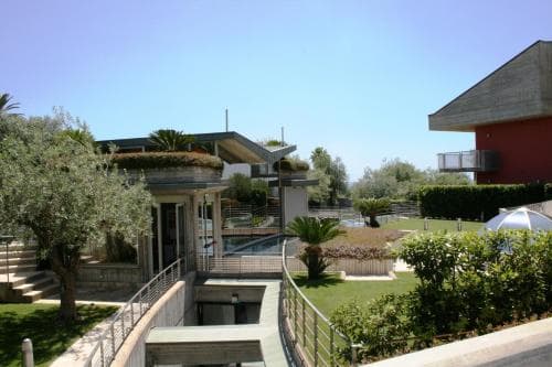 Catania Hills Residence