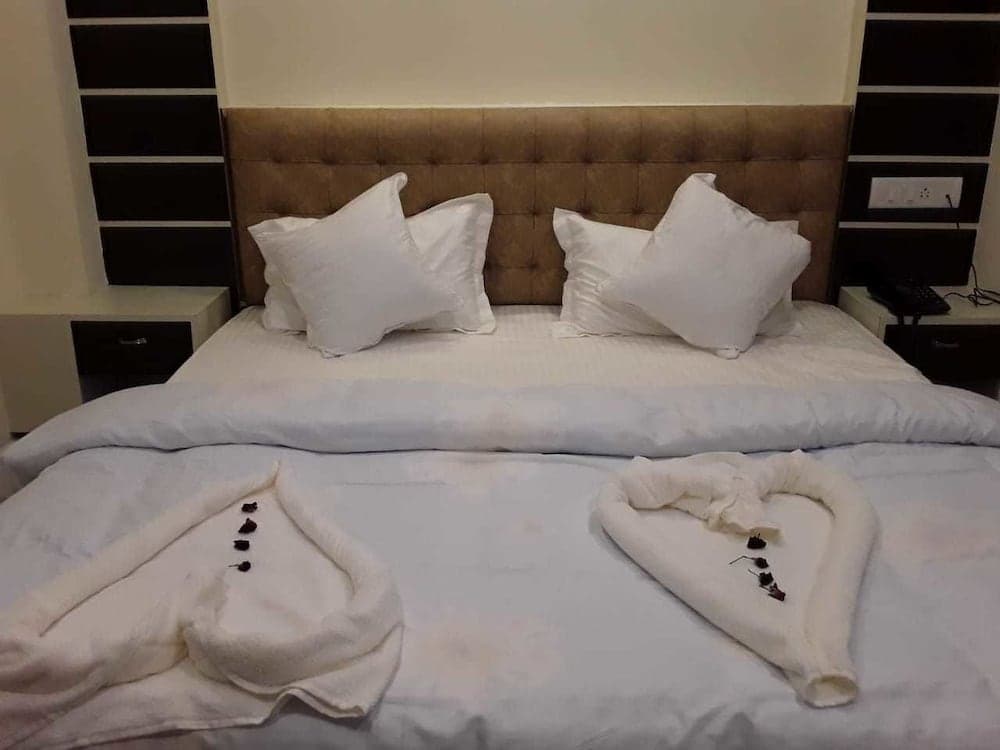 Hotel Blue Bird Nest