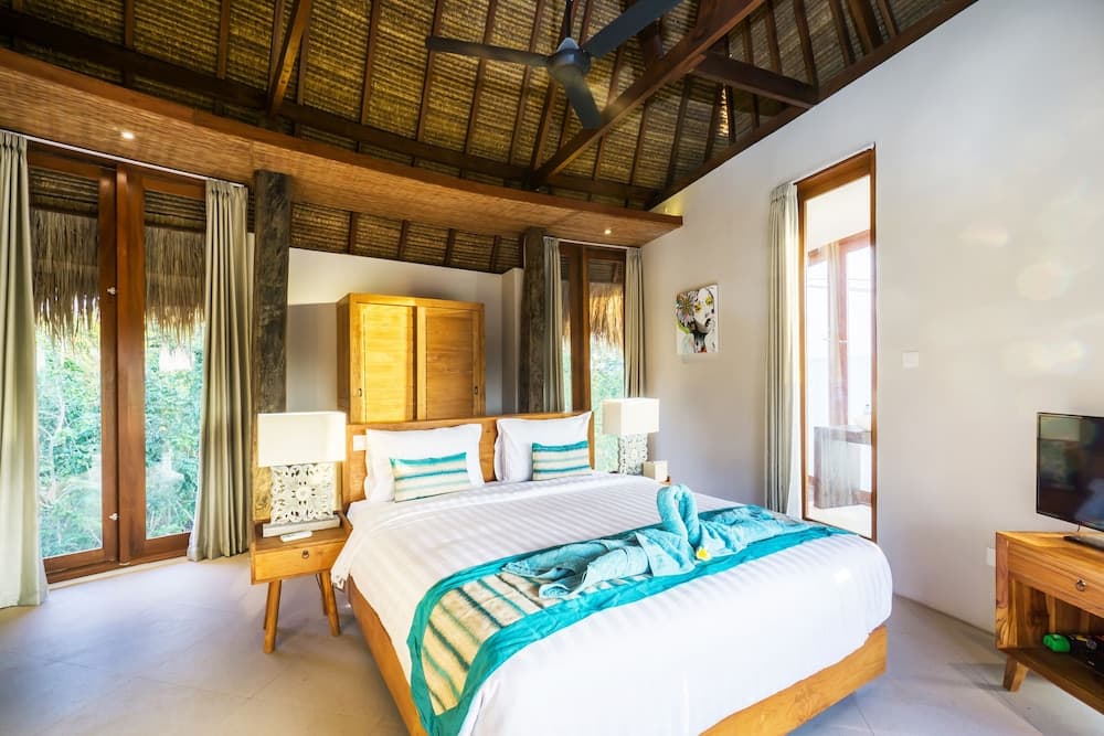 C-View Villas