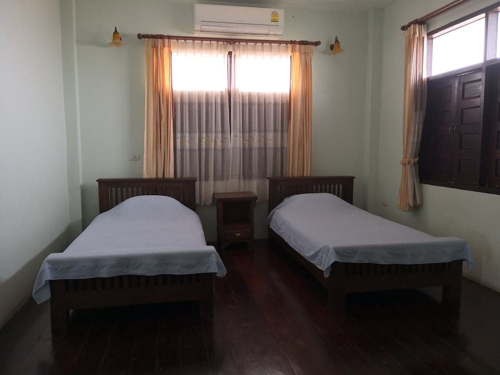 Keerawan House Rim Khong
