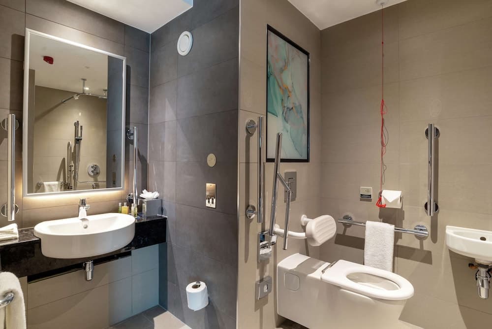 Hilton Garden Inn London Heathrow Terminal 2 and 3
