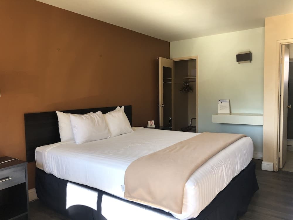 Hotel Elevation