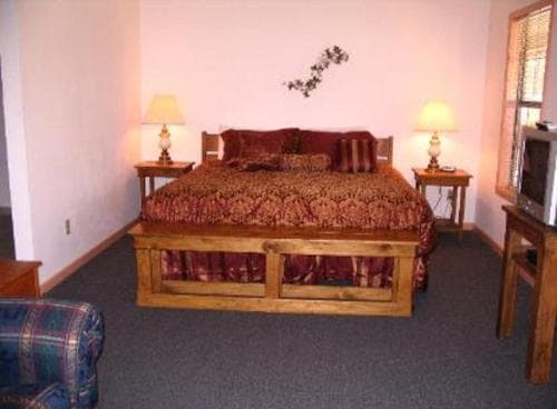 Pine Creek Country Inn