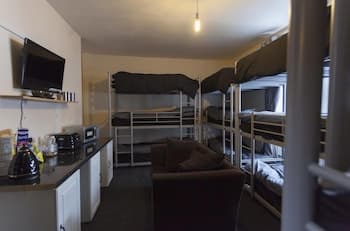 Fenham Hostel Express