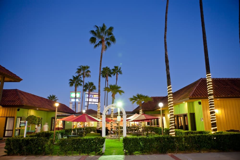 Hotel Saddleback