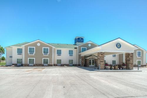 Cobblestone Inn And Suites
