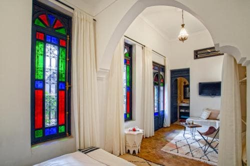 Riad Basim