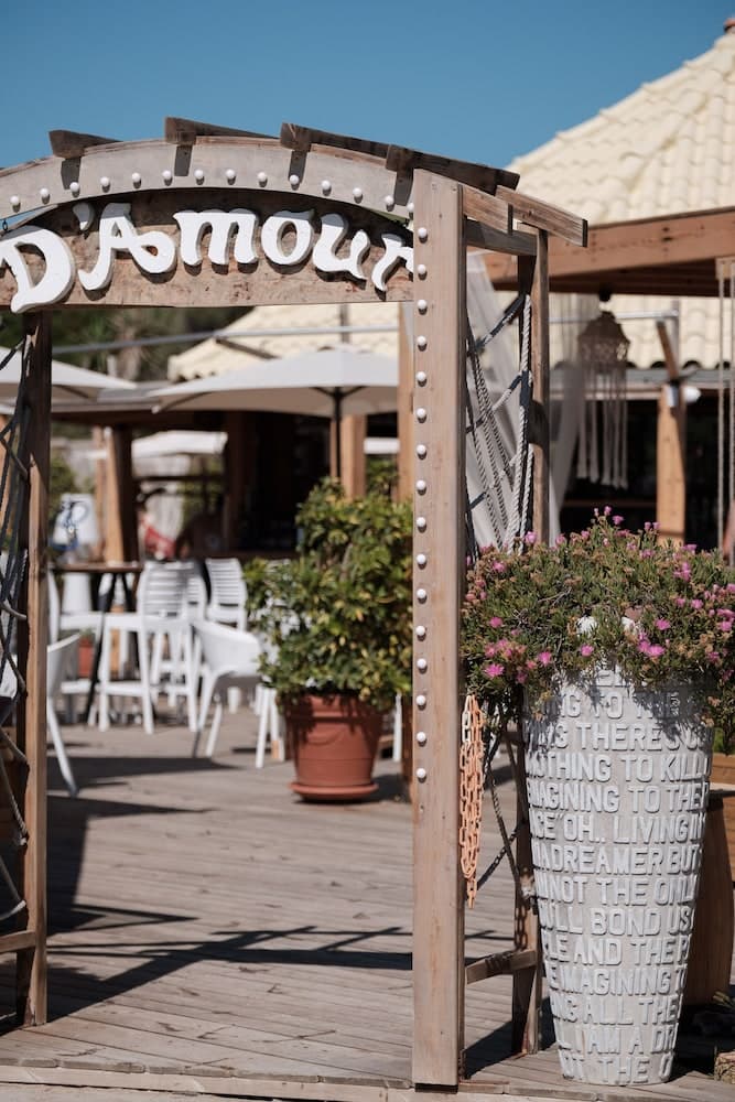 Del Mare Beach Hotel