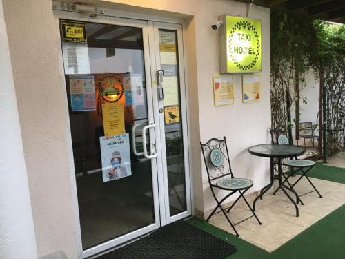 Taxi Hostel