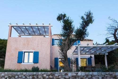 Villa Authentica