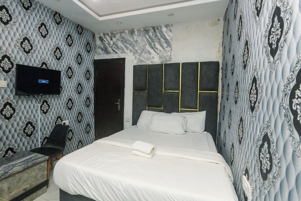 Clazz Hotel