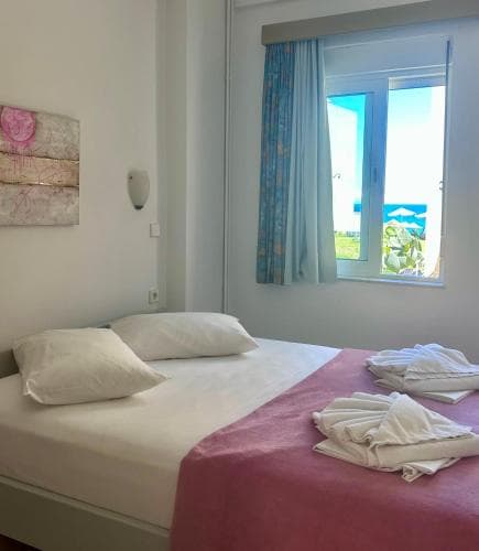 Ermis Suites