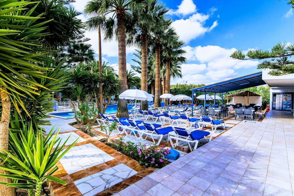 Aspro Hotel