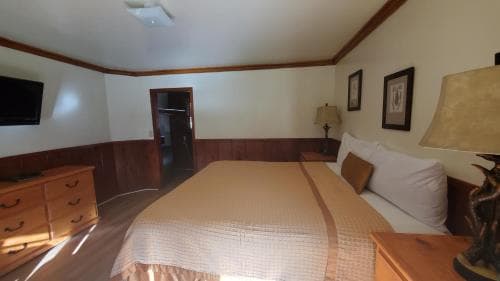 Kernville Inn