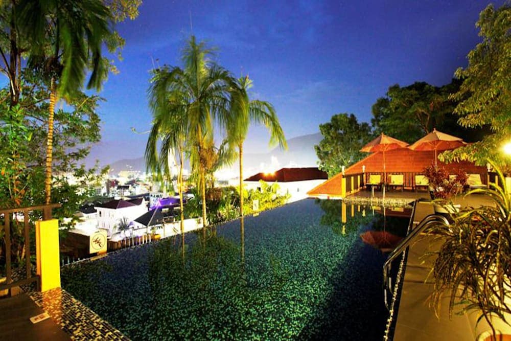 Patong Cottage Resort