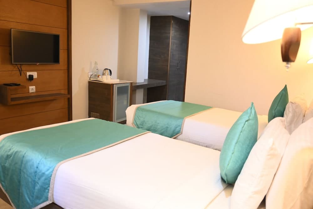 Hotel Ace Grand