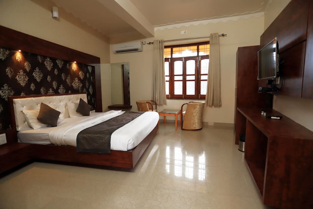 Riviera Madaar Resort