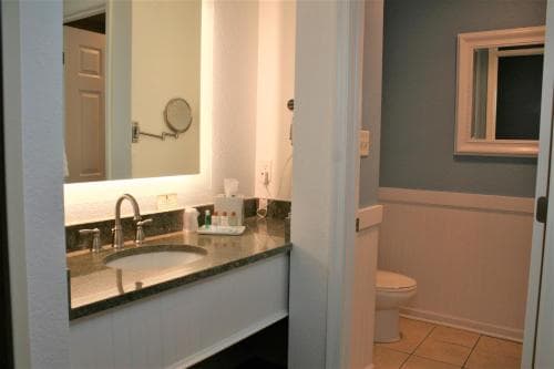 Avenue Inn & Spa