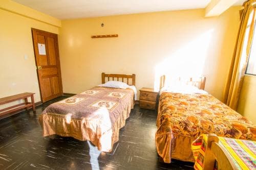 Cayesh Guest House
