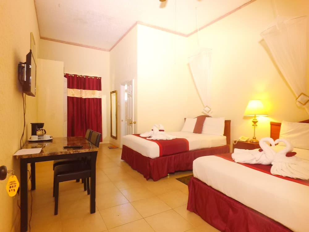 Executive Airport Hotel