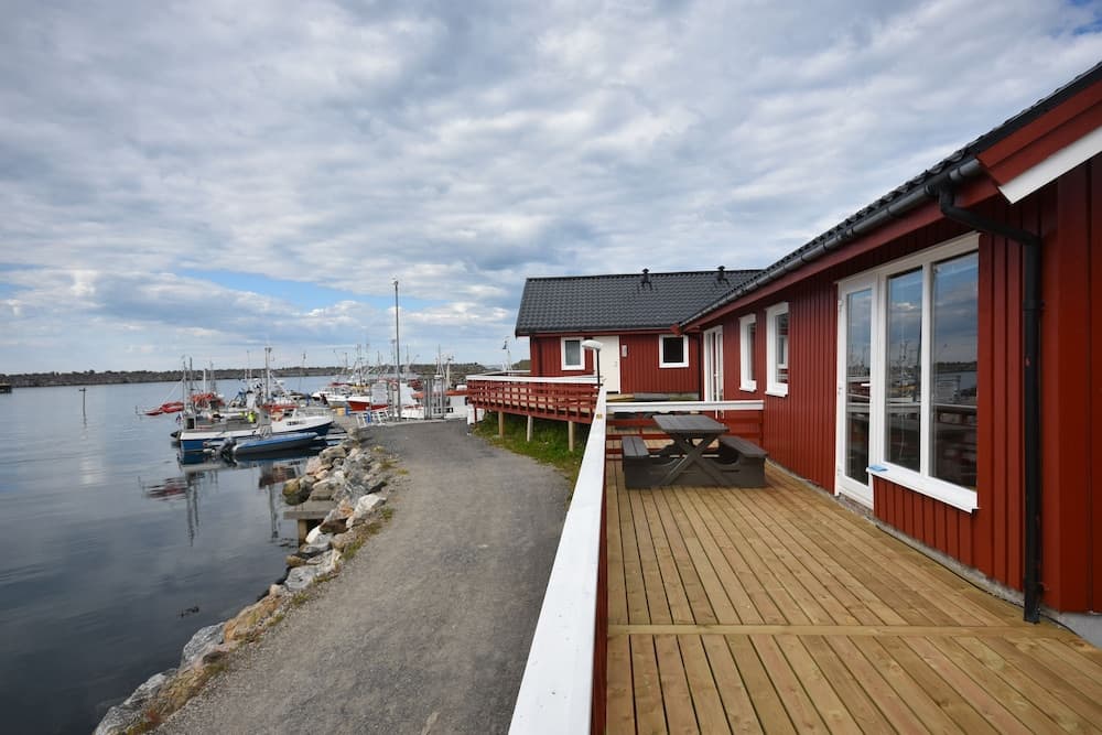 Lankanholmen Sea Cabins