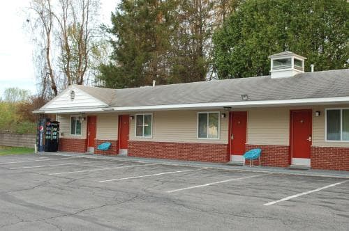 Budgetel Inn