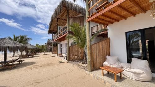 Baja Canoas Hotel