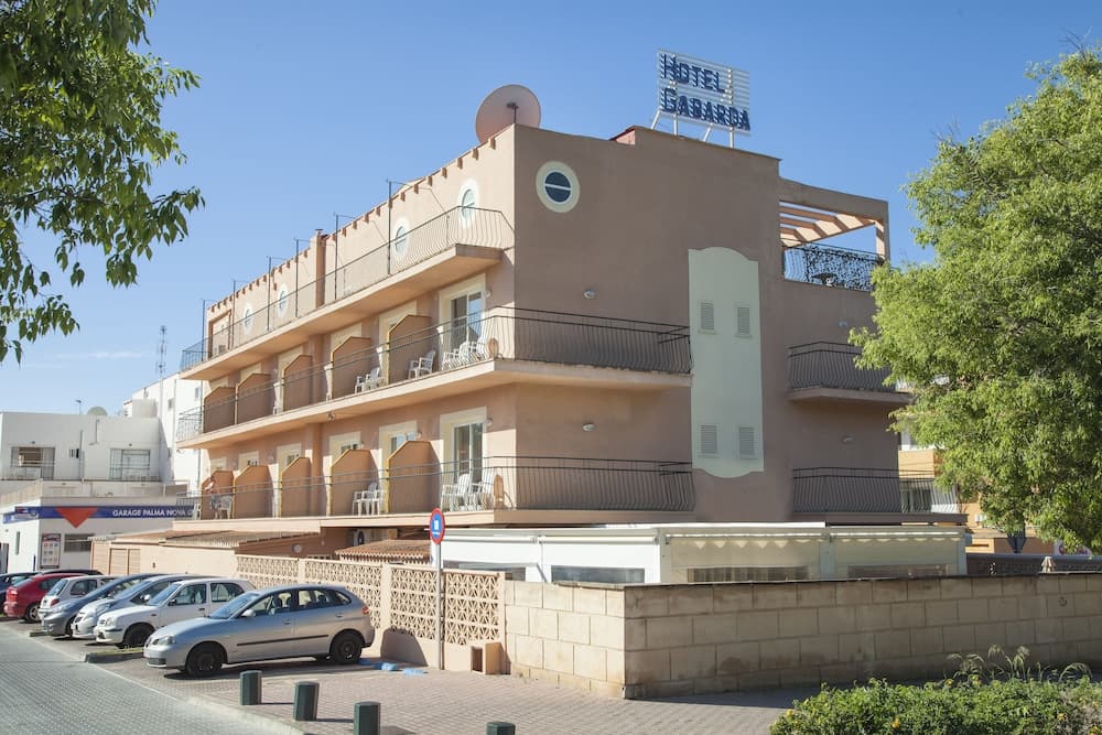 Hotel Garbada & Complex
