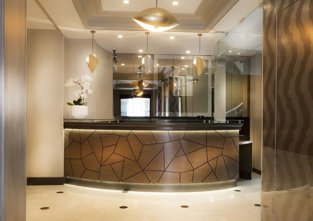 Elysees Union Hotel
