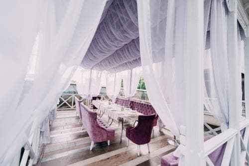 Urartu Hotel