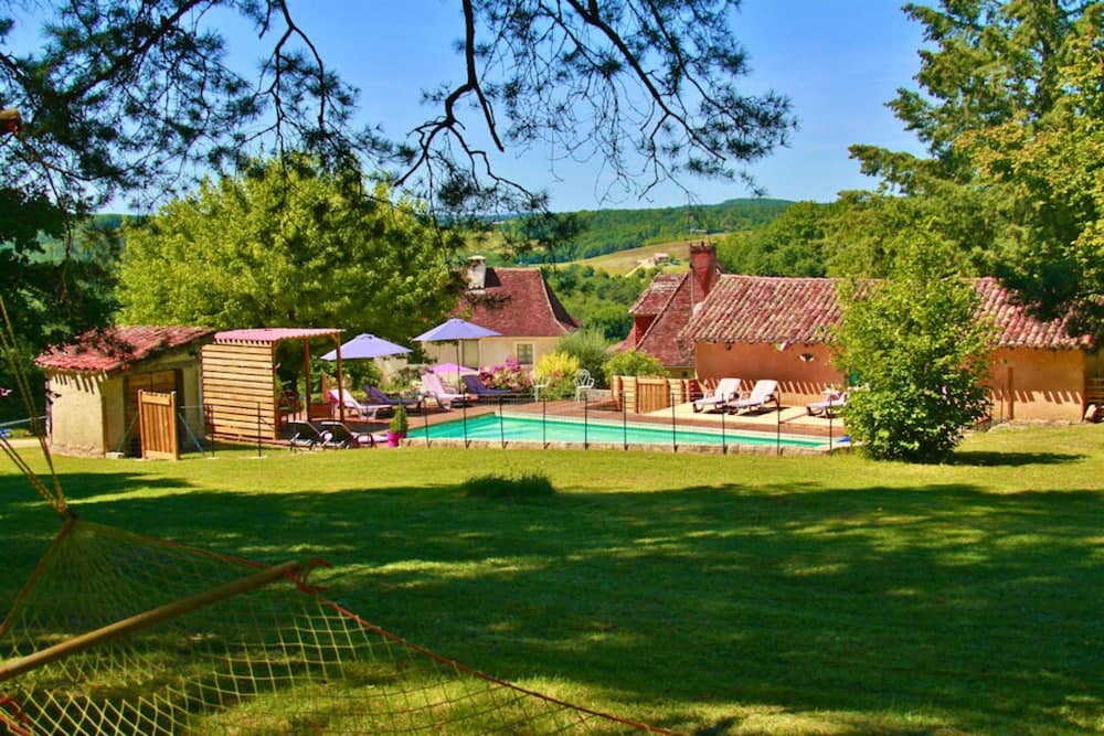 Le Clos Romantic