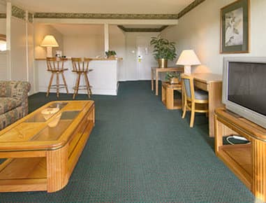 Super 8 Motel