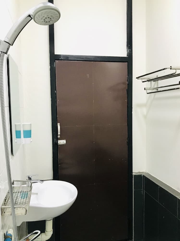 Celia Hostel Mandalay