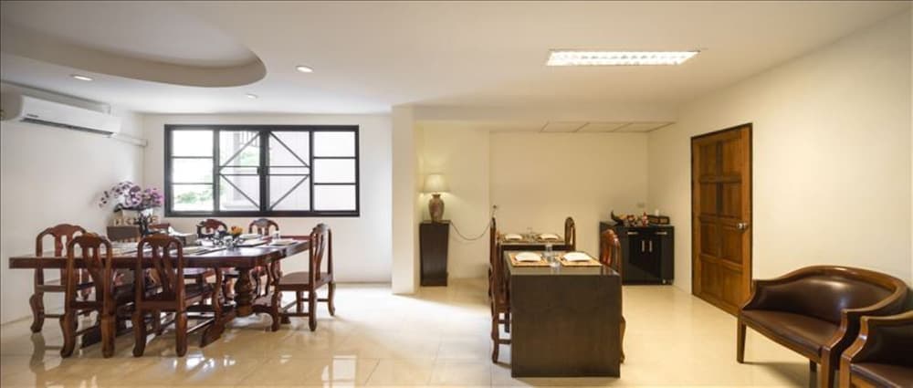 Ban Patong Residence