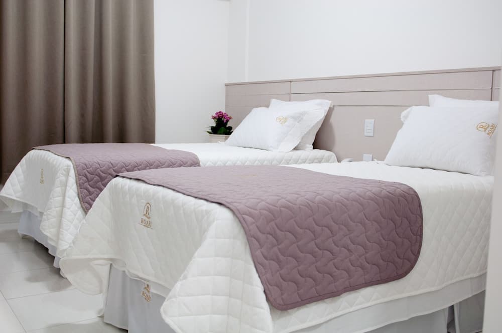 Roari Hotel