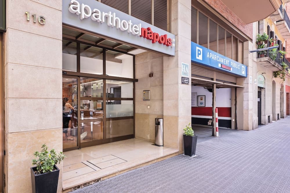 Aparthotel Napols