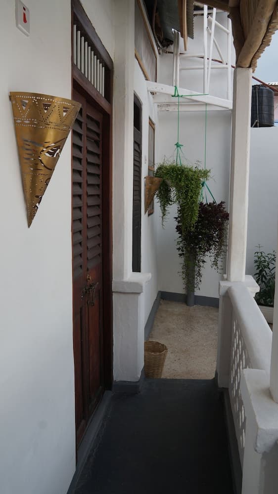 zLife Hostel